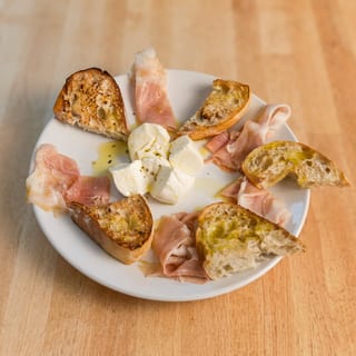 Mozz & Prosciutto