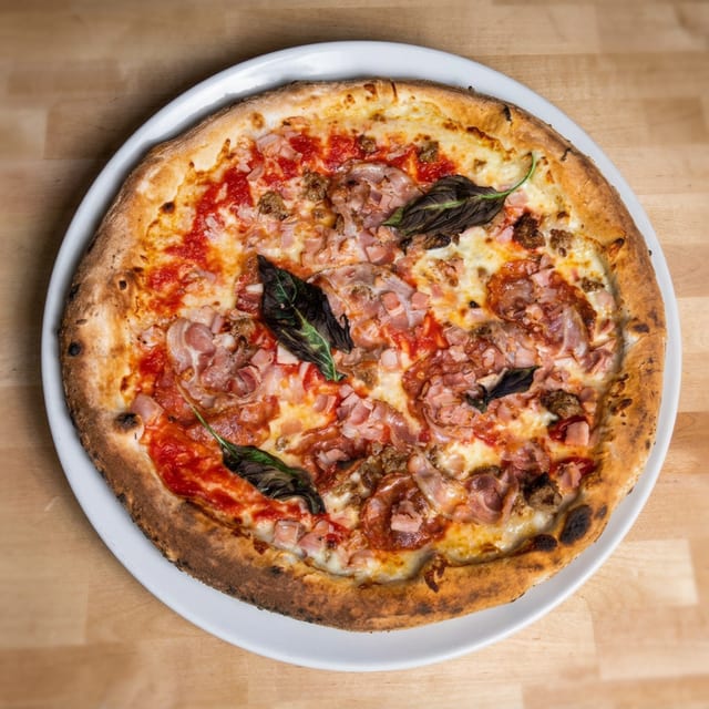 Gluten Free Amante Della Carne (Meatlovers).